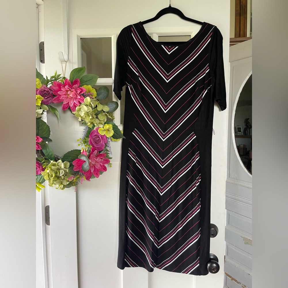 WHBM body conscious, yet forgiving dress